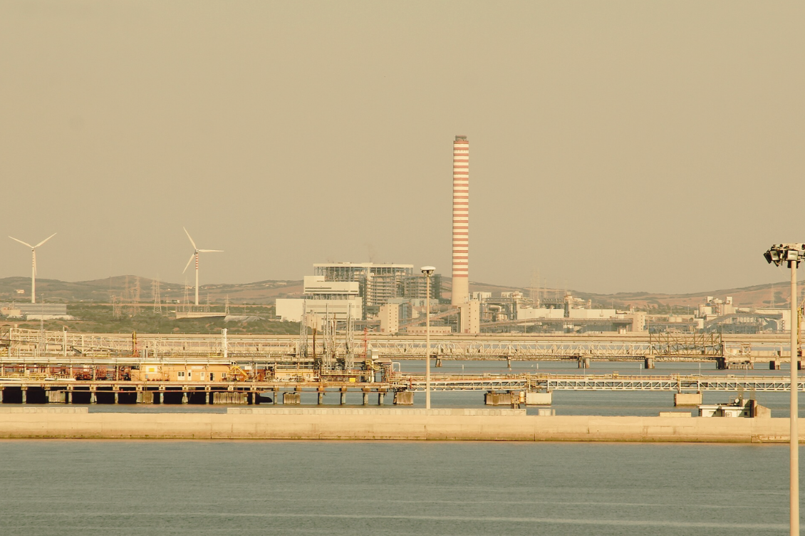 Sassari, centrale termoelettrica di Fiume Santo - foto di Gianni Careddu